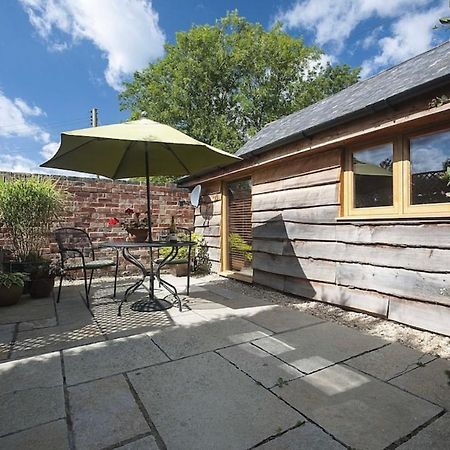 The Cider Barn - Spacious First Floor Apartment Set Within Barn Conversion Челтнем Екстер'єр фото