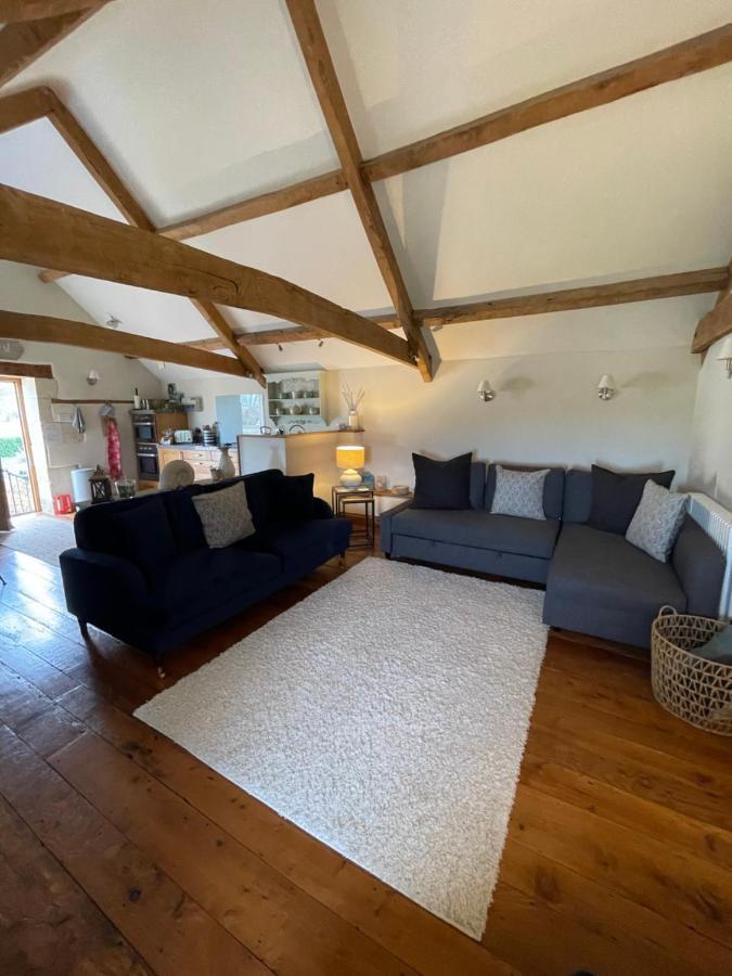 The Cider Barn - Spacious First Floor Apartment Set Within Barn Conversion Челтнем Екстер'єр фото