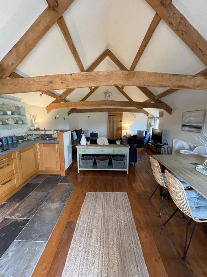 The Cider Barn - Spacious First Floor Apartment Set Within Barn Conversion Челтнем Екстер'єр фото
